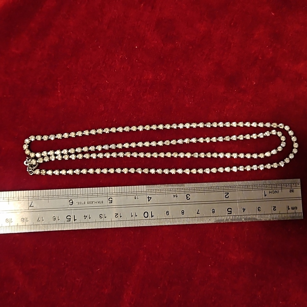 Vintage 28" Rhinestone Necklace - Picture 5 of 5
